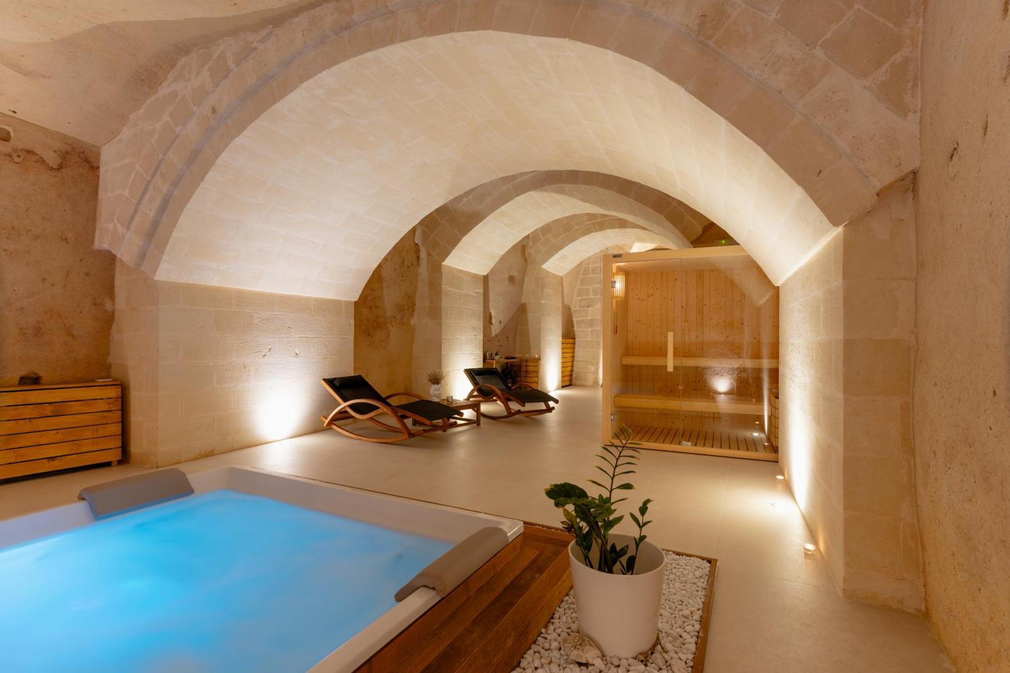 Endea Suite Rooms & Lounge Spa Matera Exterior photo