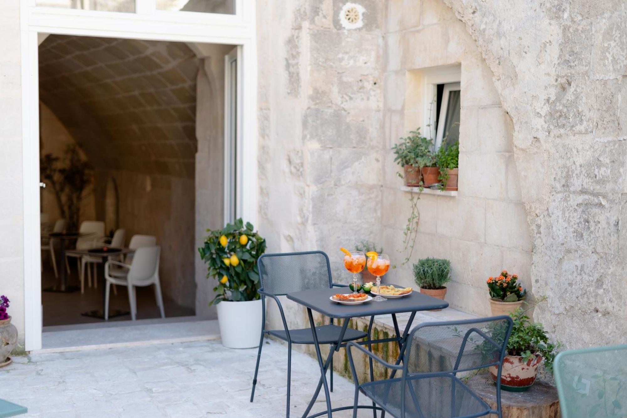 Endea Suite Rooms & Lounge Spa Matera Exterior photo