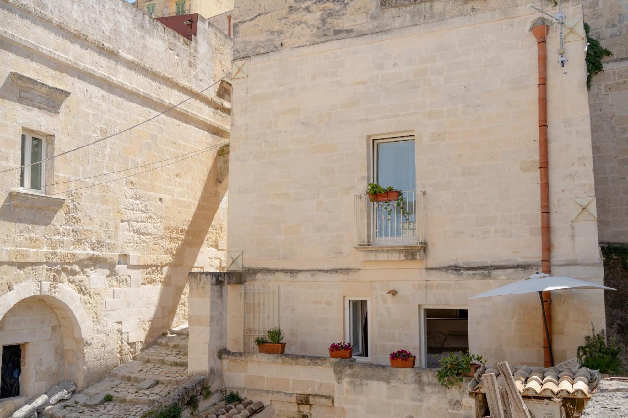 Endea Suite Rooms & Lounge Spa Matera Exterior photo